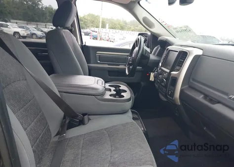 2017 Ram 1500 Big Horn 4X4 6'4 Box из США, поврежденный, VIN 1C6RR7TT8HS854253